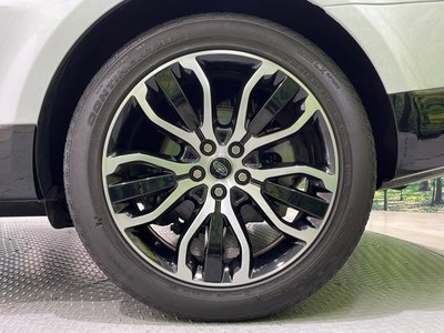 2018 LAND Rover RANGE ROVER SPORT photo 11