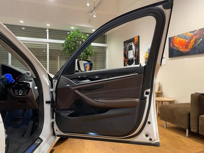 2018 BMW Alpina B5 — фото 23