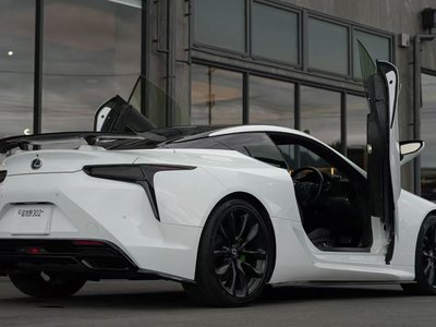 2017 Lexus LC — фото 7