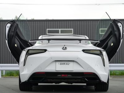 2017 Lexus LC — фото 6