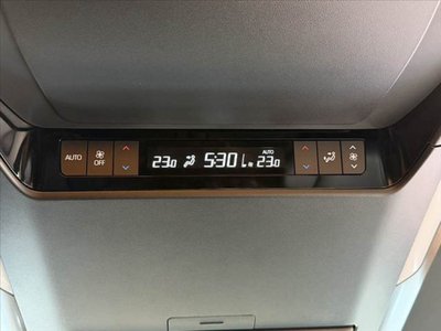 2026 Toyota ALPHARD 照片 24