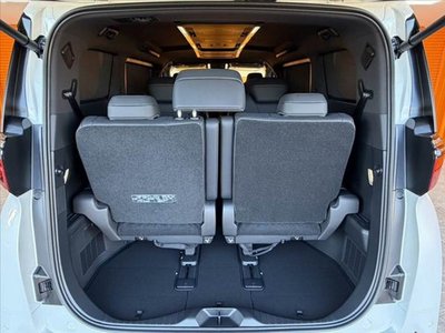2026 Toyota ALPHARD 照片 22