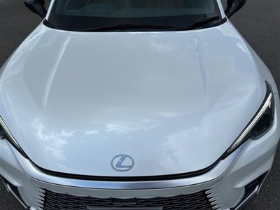 2025 Lexus LBX — миниатюра 27
