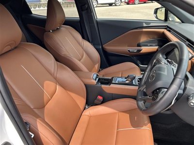 2025 Lexus LBX — миниатюра 21