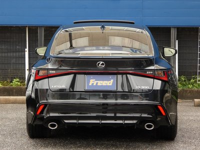 2021 Lexus IS 照片 9
