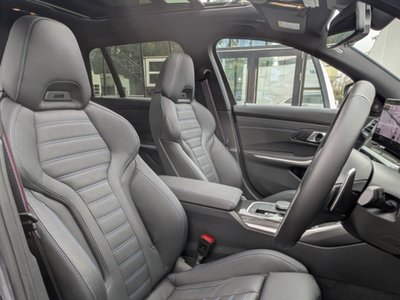2024 BMW 3 SERIES TOURING photo 12
