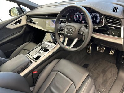 2024 AUDI Q7 — миниатюра 12