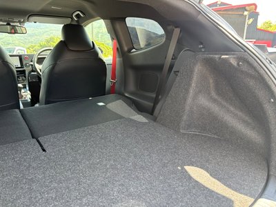 صورة 36 لـ 2025 Toyota GR YARIS