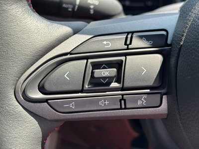 صورة 57 لـ 2025 Toyota GR YARIS