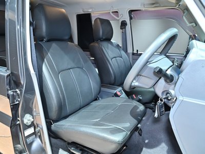 2015 Toyota LAND CRUISER 70 thumbnail 19