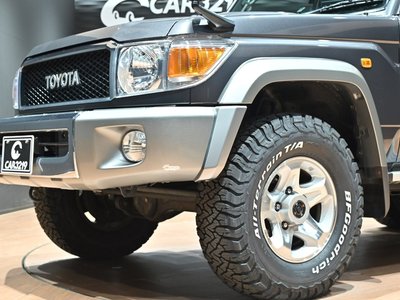 2015 Toyota LAND CRUISER 70 thumbnail 35