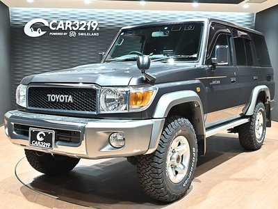 2015 Toyota LAND CRUISER 70 thumbnail 33