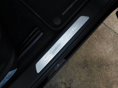 2018 Porsche CAYENNE thumbnail 26