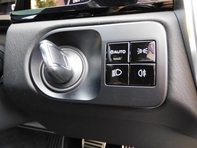 2018 Porsche CAYENNE thumbnail 17