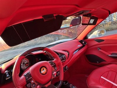 صورة 26 لـ 2016 Ferrari 488 SPIDER