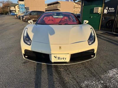 صورة 6 لـ 2016 Ferrari 488 SPIDER