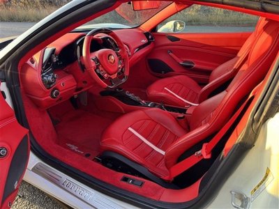 صورة 15 لـ 2016 Ferrari 488 SPIDER