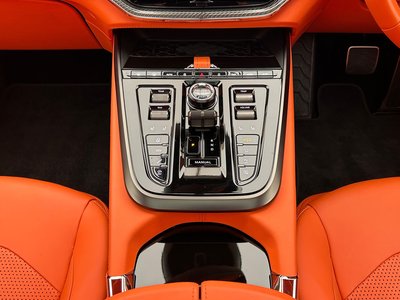 2024 Aston Martin DBX — миниатюра 48