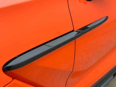 2024 Aston Martin DBX — миниатюра 20