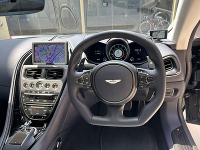 2023 Aston Martin DBS SUPERLEGGERA — миниатюра 22