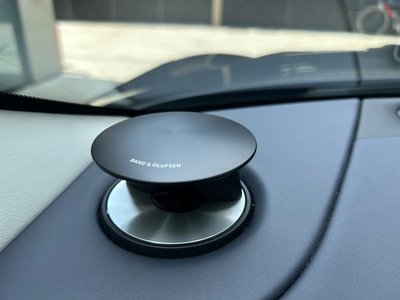 2023 Aston Martin DBS SUPERLEGGERA — миниатюра 29