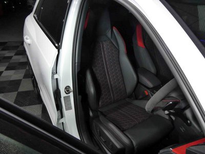 صورة 16 لـ 2020 AUDI RS Q3
