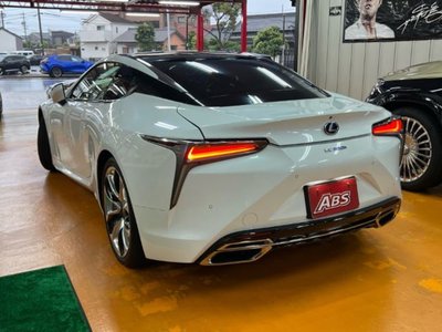 2017 Lexus LC 照片 9