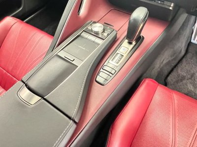 2017 Lexus LC 照片 17