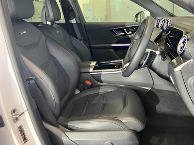 2025 Mercedes-BENZ GLC AMG 照片 13