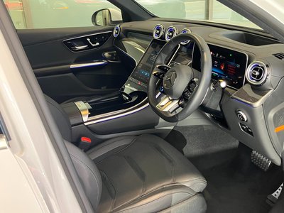 2025 Mercedes-BENZ GLC AMG 照片 14