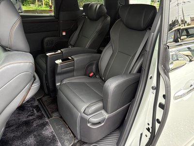2024 Toyota ALPHARD — фото 35