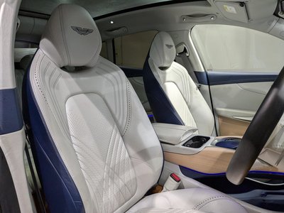 صورة 3 لـ 2021 Aston Martin DBX