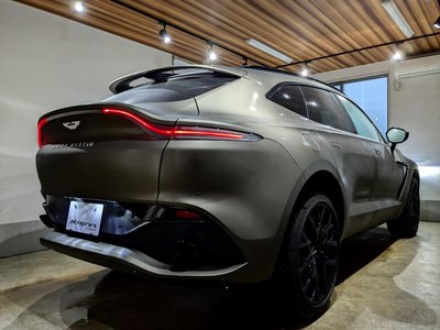 صورة 12 لـ 2021 Aston Martin DBX
