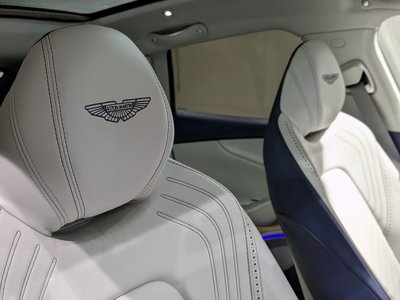 صورة 20 لـ 2021 Aston Martin DBX