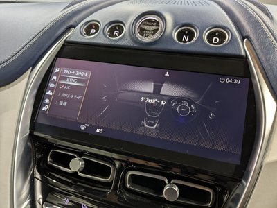 صورة 28 لـ 2021 Aston Martin DBX