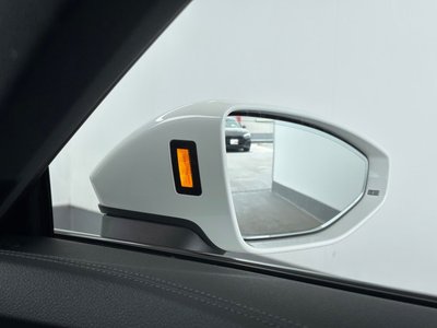 2025 AUDI E-TRON GT QUATTRO thumbnail 32
