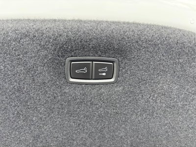 2025 AUDI E-TRON GT QUATTRO thumbnail 40