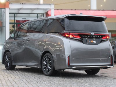 صورة 22 لـ 2026 Toyota VELLFIRE