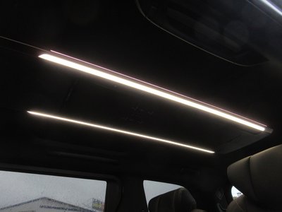 صورة 38 لـ 2026 Toyota VELLFIRE