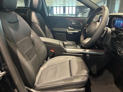 2025 Mercedes-BENZ GLA photo 14