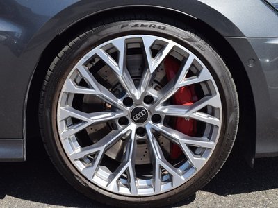 صورة 15 لـ 2024 AUDI RS3 SEDAN