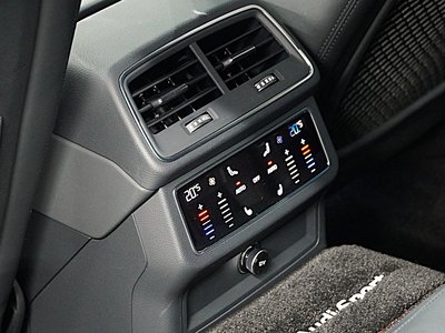 2021 AUDI RS6 AVANT — фото 32