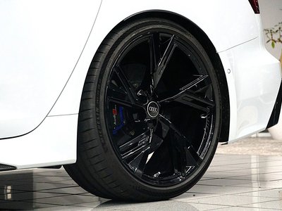 2021 AUDI RS6 AVANT 照片 5