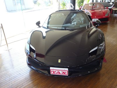 صورة 3 لـ 2025 Ferrari 296 GTS