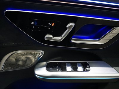 2023 Mercedes-BENZ EQE thumbnail 31