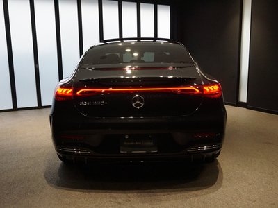 2023 Mercedes-BENZ EQE photo 8