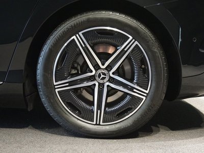 2023 Mercedes-BENZ EQE photo 12