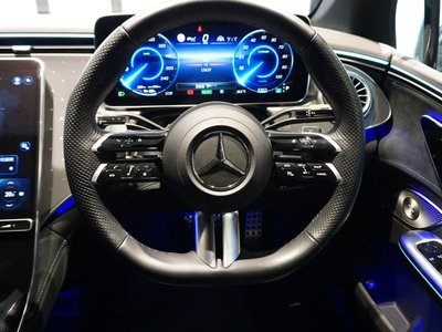 2023 Mercedes-BENZ EQE photo 16