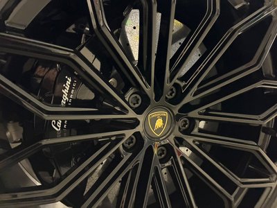 صورة مصغرة 24 لـ 2026 Lamborghini URUS