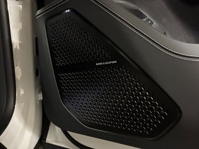 صورة مصغرة 17 لـ 2026 Lamborghini URUS